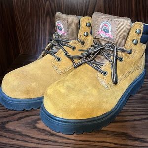 Brahma Unisex Winter/Work Boots - BRAND NEW!